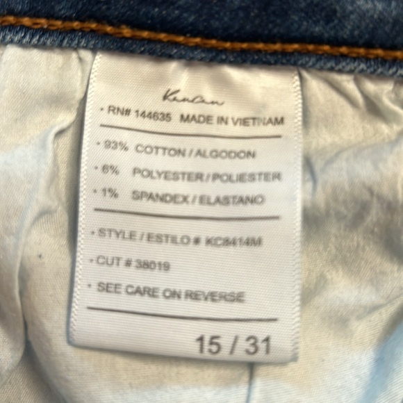 Kancan High Rise Distressed 5 Button Closure Whiskered Denim Jeans. Size 15/31 - Picture 9 of 14